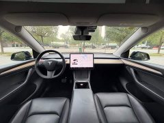 Tesla Model Y Standard Range RWD - ფოტო 9