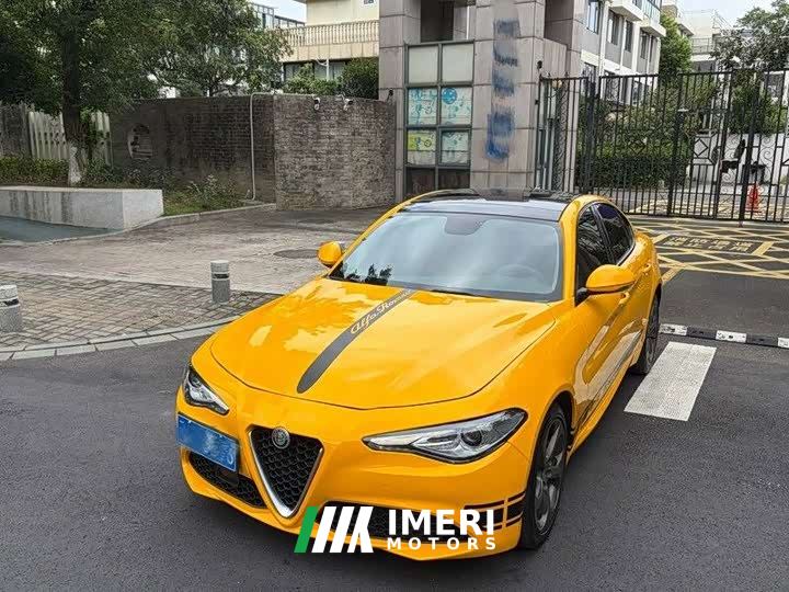 Alfa Romeo Giulia 2.0T 280HP Edition - car from China