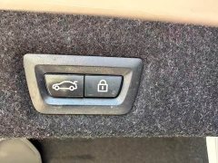 BMW 5 Series (Imported) 525i M Sport Package - ფოტო 10