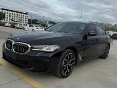 BMW 5 Series 530Li Luxury M Sport Package - фото 1
