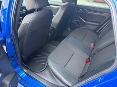 Honda Civic 240TURBO CVT Fuel Dynamic Edition - photo 6