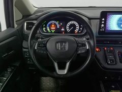 Honda Odyssey 2.0L e:HEV Luxury - ფოტო 11