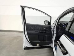Honda Odyssey 2.0L e:HEV Luxury - ფოტო 8