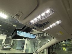 Buick GL8 New Energy Luzun Respect Edition 7-Seater - photo 12
