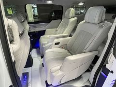 Buick GL8 New Energy Luzun Respect Edition 7-Seater - photo 3