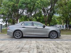 Lynk & Co 03 1.5TD DCT Dynamic Pro Version - photo 15
