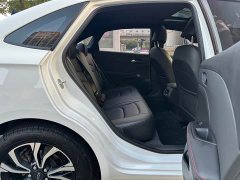 Chevrolet Cruze RS 330T Automatic Comfort Edition National VI - ფოტო 19