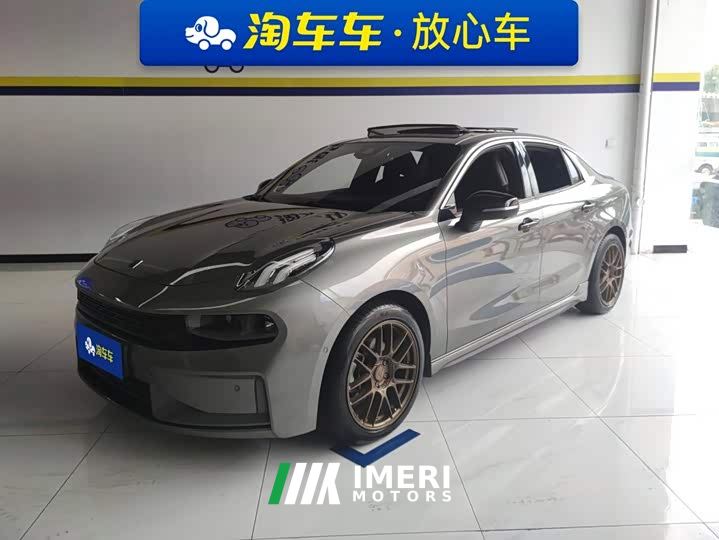 Lynk & Co 03 2.0T Diesel Automatic Champion Edition