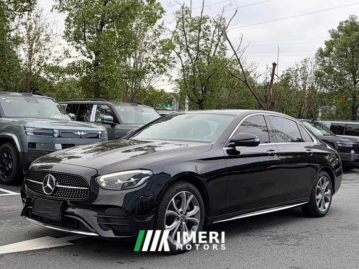 Mercedes-Benz E-Class E 300 L Sport Fashion Edition - car from China