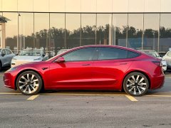 Tesla Model Y Rear-Wheel Drive - ფოტო 7