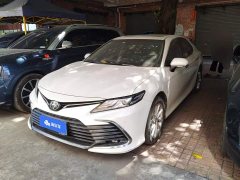 Toyota Camry 2.0G Luxury - photo 1