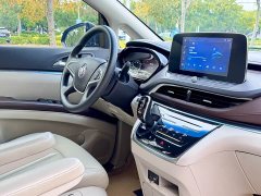 Buick GL8 Land Business Class Comfort Edition - фото 6