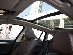 BMW iX3 Premier - ფოტო 10