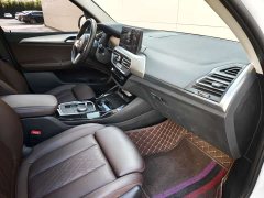 BMW iX3 Premier - ფოტო 17