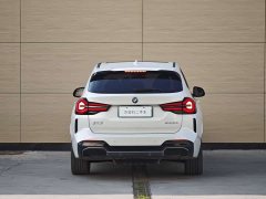 BMW iX3 Premier - ფოტო 4