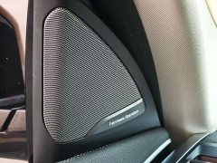 BMW iX3 Premier - ფოტო 9