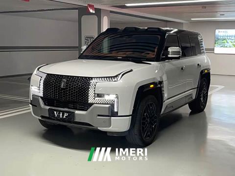 2024 Yangwang U8 Luxury Edition - автомобиль из Китая