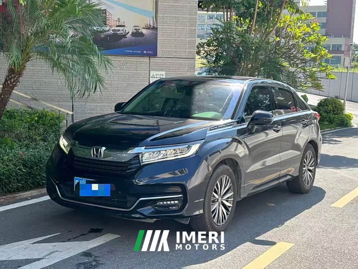 Honda CR-V 370TURBO Two-Wheel Drive Luxury