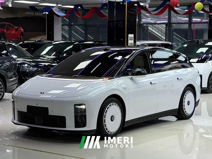Li Auto i6 Two-wheel drive standard version - car from China