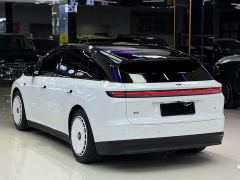 Li Auto i6 Two-wheel drive standard version - photo 11