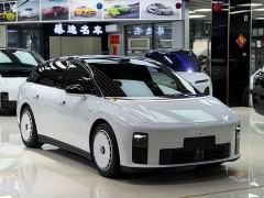 Li Auto i6 Two-wheel drive standard version - photo 3