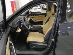 Geely Boyue L 1.5TD DCT Luxury - ფოტო 10