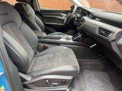 Audi e-tron 2021 50 quattro Premium - фото 5