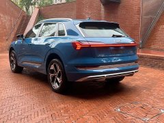 Audi e-tron 2021 50 quattro Premium - фото 9