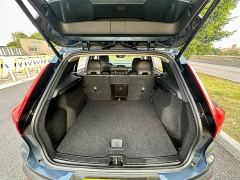 Volvo XC40 T4 AWD Smart Remote Luxury Edition - ფოტო 6