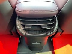 NIO ET5T 75kWh Touring - фото 13
