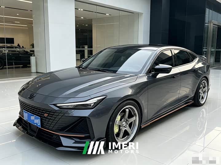 Changan UNI-V 1.5T Sport Edition - ავტომობილი ჩინეთიდან