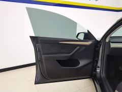 Tesla Model Y Long Range All-Wheel Drive - ფოტო 7