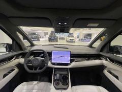 Zeekr 009 Six-Seat Executive AWD 108kWh - photo 12