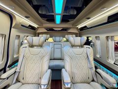 Toyota HIACE 3.5L Automatic 7-Seater - фото 11