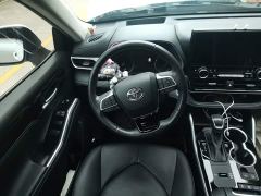 Toyota Highlander Hybrid 2.5L AWD Premium 7-Seater - photo 11