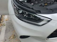 Toyota Highlander Hybrid 2.5L AWD Premium 7-Seater - photo 7