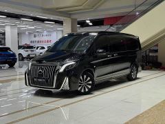 Mercedes-Benz Vito 2.0T Business Edition 7-Seater - фото 1