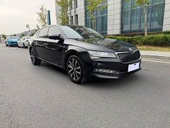 Skoda Superb TSI280 DSG Prestige - ფოტო 3