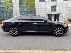 Skoda Superb TSI280 DSG Prestige - ფოტო 4