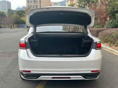Geely Emgrand 1.8T National Style Edition - фото 16