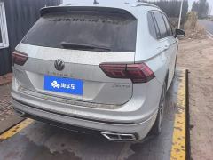Volkswagen Tiguan L 330TSI Automatic FWD R-Line Comfort Edition - photo 3