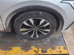 Volkswagen Tiguan L 330TSI Automatic FWD R-Line Comfort Edition - photo 6