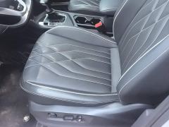 Volkswagen Tiguan L 330TSI Automatic FWD R-Line Comfort Edition - photo 9