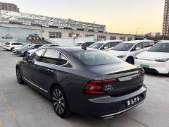 Volvo S90 B5 Intelligent Luxury Edition - ფოტო 10