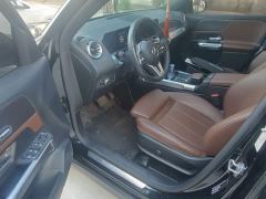 Mercedes-Benz GLB 200 Dynamic - ფოტო 12