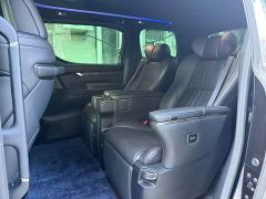 Toyota Vellfire Crown Hybrid 2.5L HV Premium Edition - ფოტო 5
