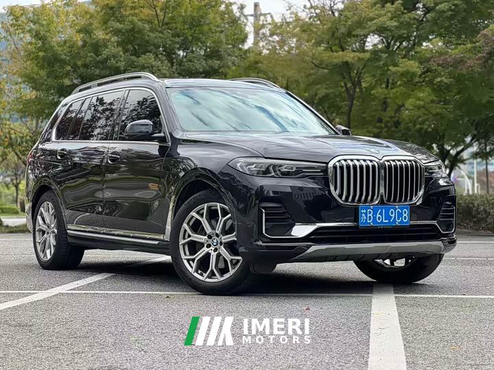 BMW X7 xDrive40i Premier Luxury Package - ავტომობილი ჩინეთიდან