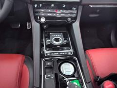 Jaguar F-PACE 2.0T Cheq. Edition - ფოტო 13