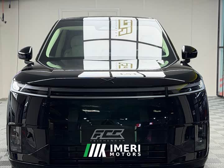 XPeng GX Extended Range 1585 AWD Ultra SE - car from China