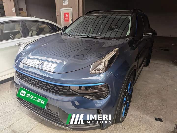 Lynk & Co 01 2.0T Diesel Two-Wheel Drive Pro